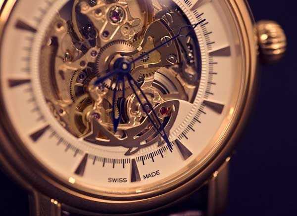 Chỉ với hơn 20 triệu đồng là bạn đã có thể sở hữu cho mình một chiếc đồng hồ Skeleton